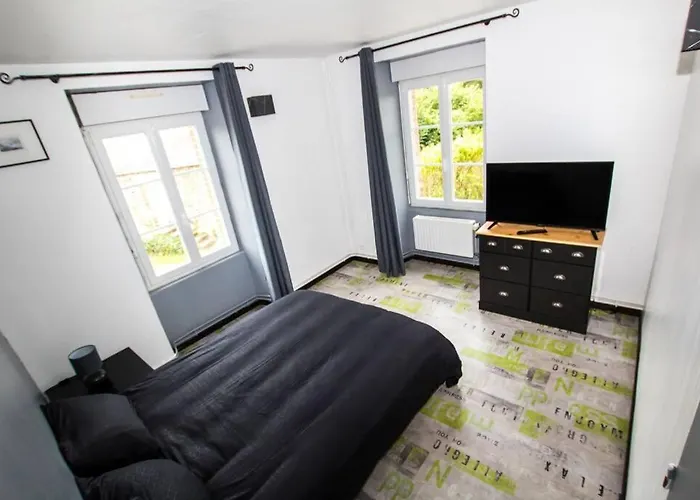 La Maison Reseau Cycle Et Hébergement de vacances *